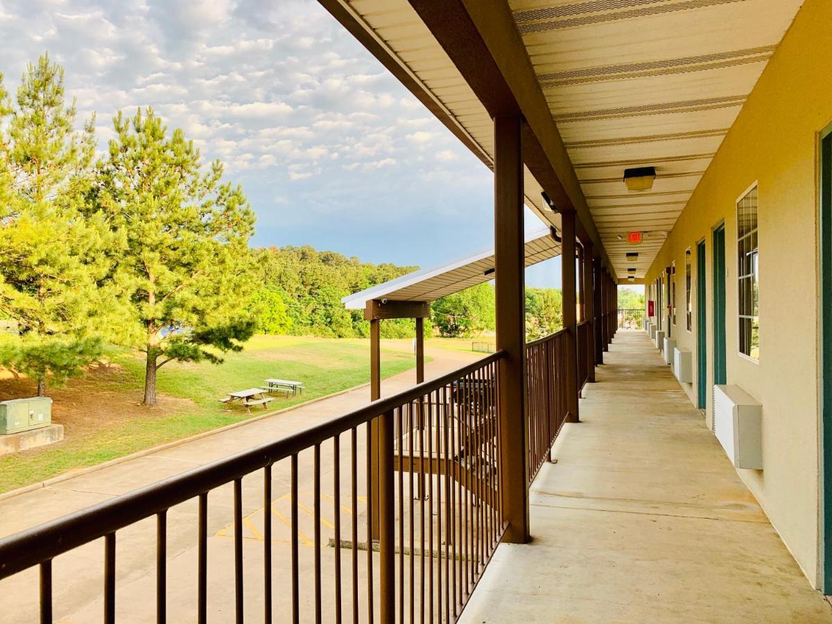 Weston Inn & Suites Rusk ภายนอก รูปภาพ