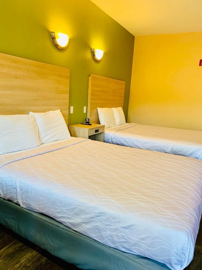 Weston Inn & Suites Rusk ภายนอก รูปภาพ
