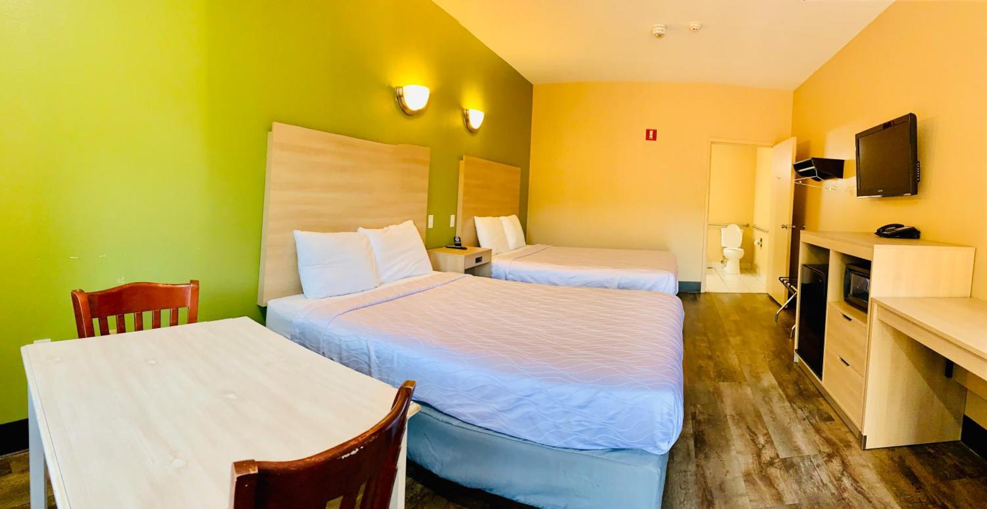 Weston Inn & Suites Rusk ภายนอก รูปภาพ